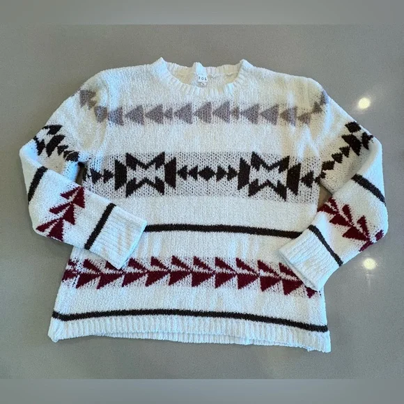 POL Luxe Chenille Aztec Boho
Southwestern Oversize White Sweater Sz Large - Picture 2 of 10